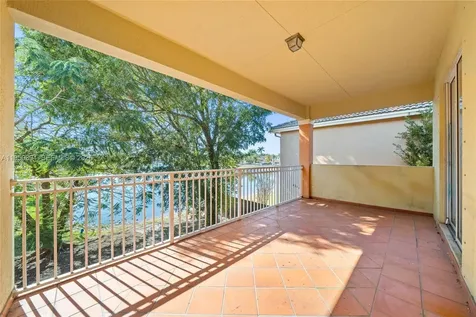 16062 SW 43rd Terrace Miami FL 33185