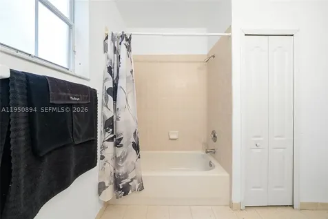 16062 SW 43rd Terrace Miami FL 33185