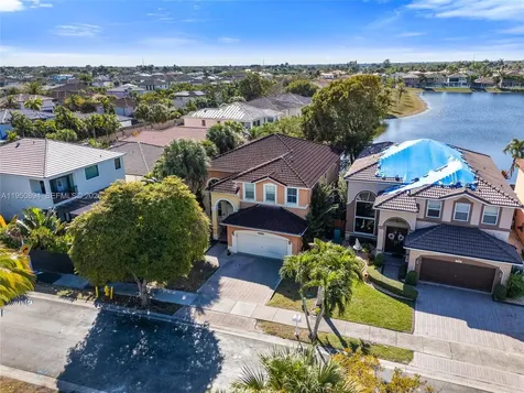 16062 SW 43rd Terrace Miami FL 33185