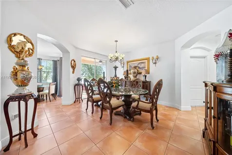 16062 SW 43rd Terrace Miami FL 33185