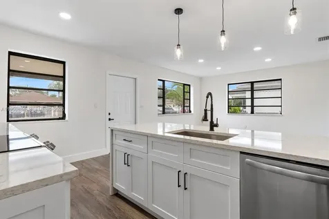 1950 NW 57th Street Miami FL 33142