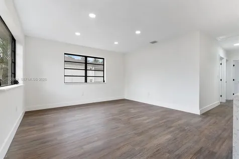 1950 NW 57th Street Miami FL 33142