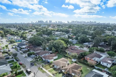 1950 NW 57th Street Miami FL 33142
