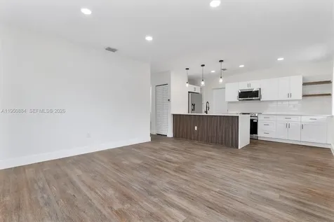 1950 NW 57th Street Miami FL 33142