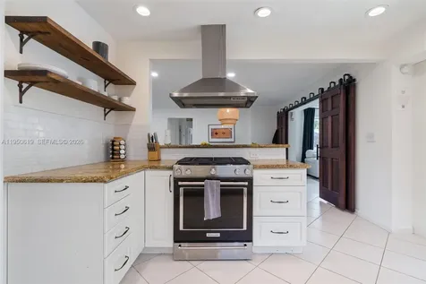 3627 NE 19th Avenue Oakland Park FL 33308