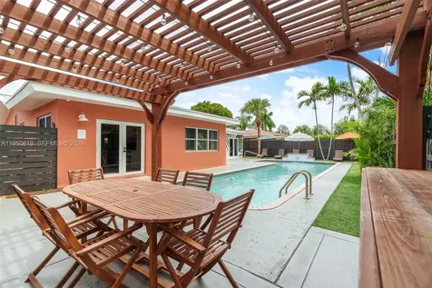 3627 NE 19th Avenue Oakland Park FL 33308
