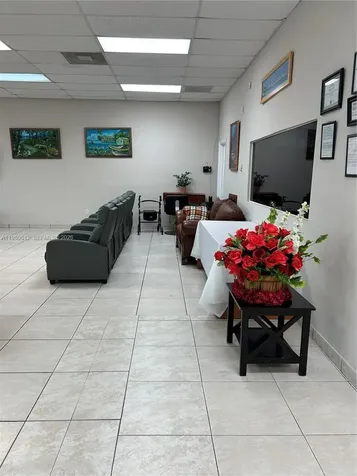 Hialeah FL 33018