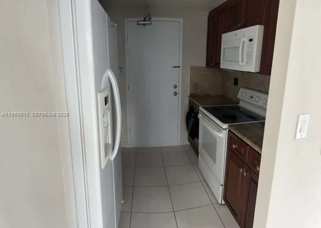 1720 Harrison Street Hollywood FL 33020