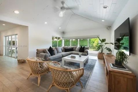 15503 SW 74th Place Palmetto Bay FL 33157