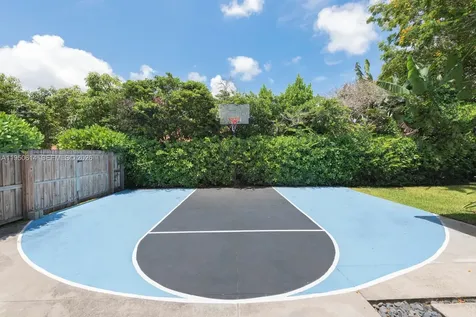 15503 SW 74th Place Palmetto Bay FL 33157