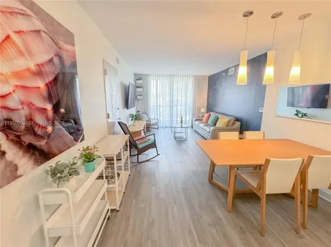 2602 E Hallandale Beach Boulevard Hallandale Beach FL 33009