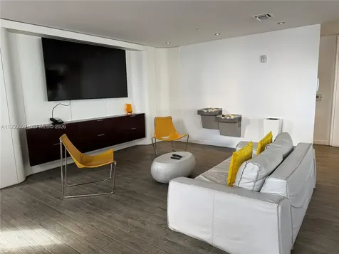 2602 E Hallandale Beach Boulevard Hallandale Beach FL 33009