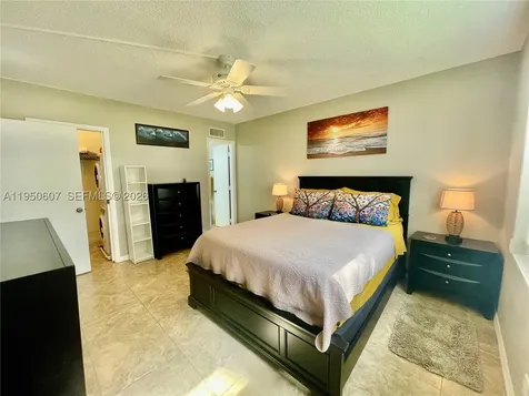 1501 S Ocean Boulevard Lauderdale By The Sea FL 33062