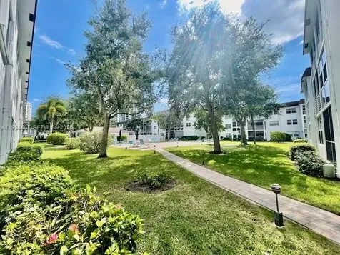 1501 S Ocean Boulevard Lauderdale By The Sea FL 33062