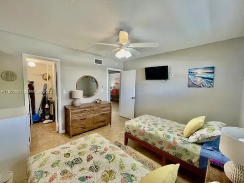 1501 S Ocean Boulevard Lauderdale By The Sea FL 33062