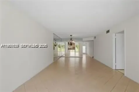 9220 S Hollybrook Lake Drive Pembroke Pines FL 33025