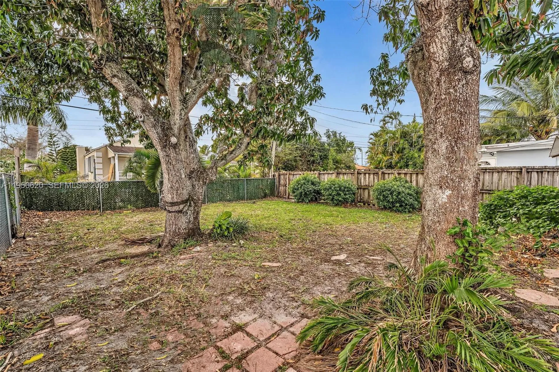 930 N 16th Avenue Hollywood FL 33020