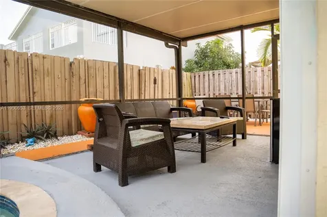 9420 SW 212th Terrace Cutler Bay FL 33189