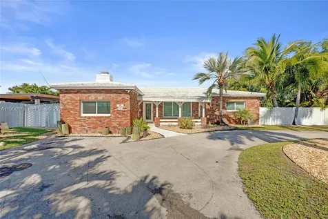 1995 N Hibiscus Drive North Miami FL 33181