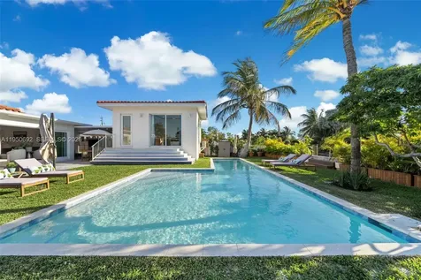 7770 Hawthorne Avenue Miami Beach FL 33141