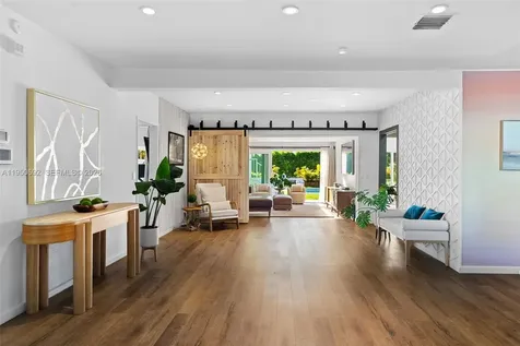 7770 Hawthorne Avenue Miami Beach FL 33141