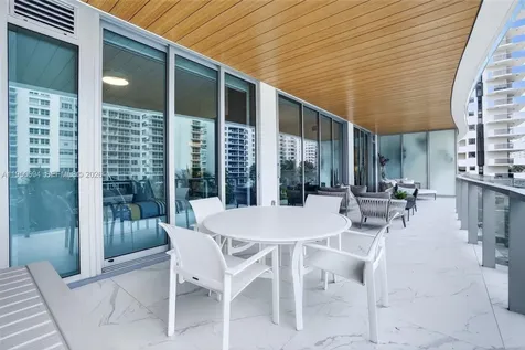 5775 Collins Avenue Miami Beach FL 33140