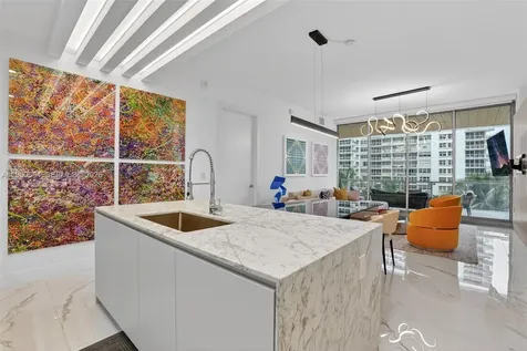 5775 Collins Avenue Miami Beach FL 33140