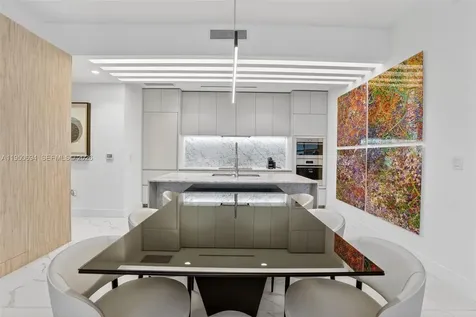 5775 Collins Avenue Miami Beach FL 33140