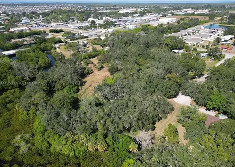 301 E Shell Point Road #77 Tampa FL 33570
