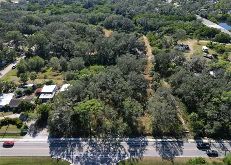 301 E Shell Point Road #77 Tampa FL 33570