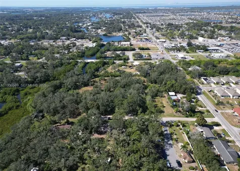 301 E Shell Point Road #77 Tampa FL 33570