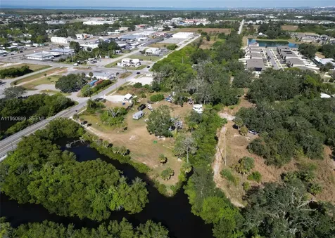 301 E Shell Point Road #77 Tampa FL 33570