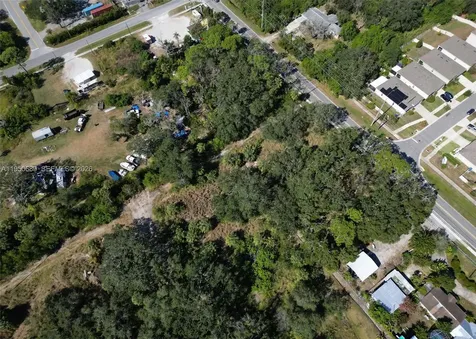 301 E Shell Point Road #77 Tampa FL 33570