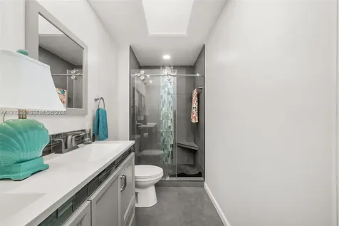 319 Grove Avon Park FL 33825
