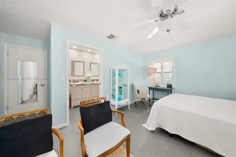 319 Grove Avon Park FL 33825