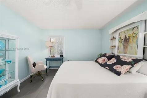 319 Grove Avon Park FL 33825
