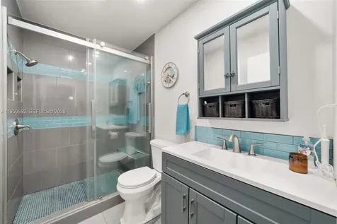 319 Grove Avon Park FL 33825