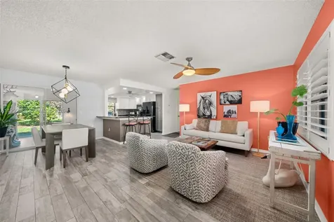 319 Grove Avon Park FL 33825