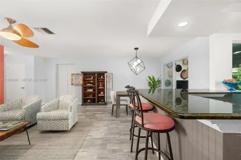319 Grove Avon Park FL 33825