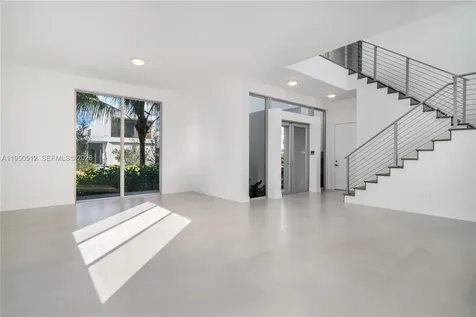 16720 N Botaniko Drive N Weston FL 33326