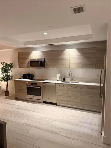 121 NE 34th Street Miami FL 33137