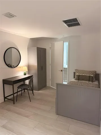 121 NE 34th Street Miami FL 33137