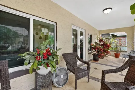 1649 SW 11th Terrace Miami FL 33135