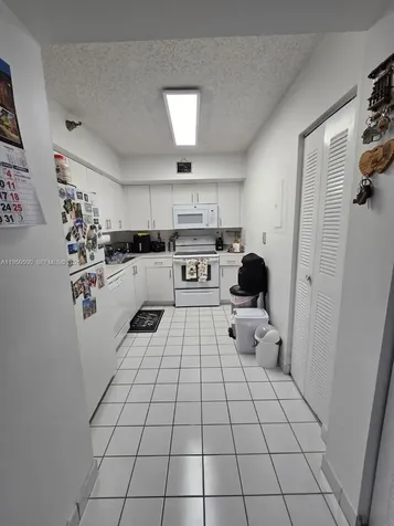 3300 NE 191st Street Aventura FL 33180