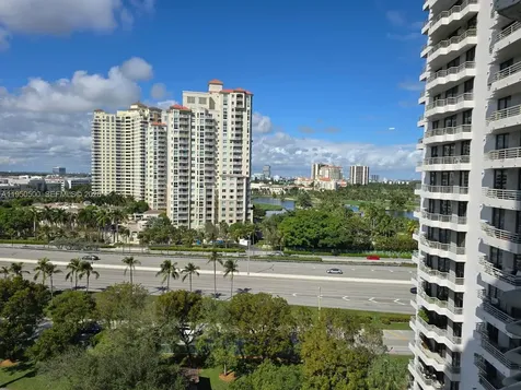 3300 NE 191st Street Aventura FL 33180