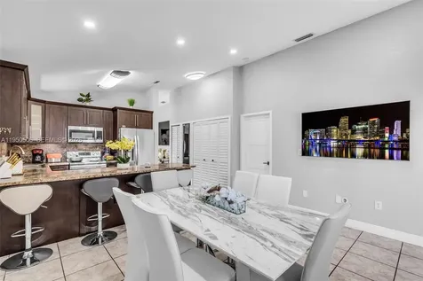 7579 W 31st Avenue Hialeah FL 33018