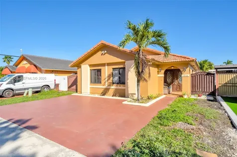 7579 W 31st Avenue Hialeah FL 33018