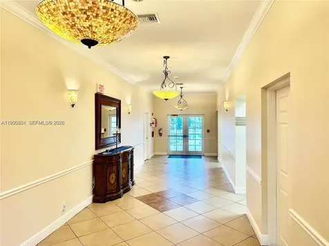 18 Colonial Club Drive Boynton Beach FL 33435