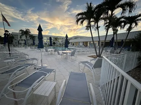 18 Colonial Club Drive Boynton Beach FL 33435