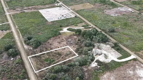 21867 NW 276th Okeechobee FL 34972